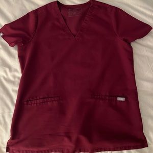 FIGS scrubs: Medium top